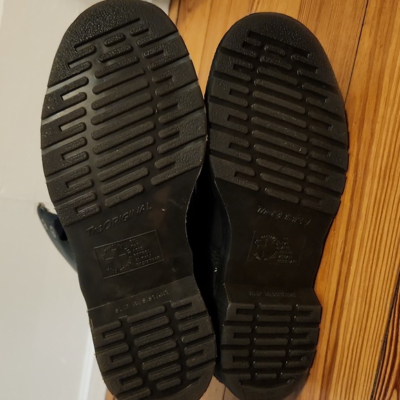 NWOT. Dr. Martens Black Boots - Picture 5 of 6